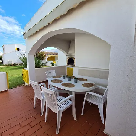 Aldeia Do Golf - I8 Βιλαμούρα